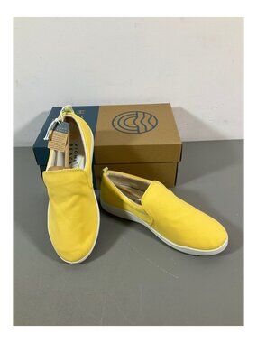 Vionic Beach Size 8 Marshall Slip-On Sneakers, Women's Textile Comfort Shoes